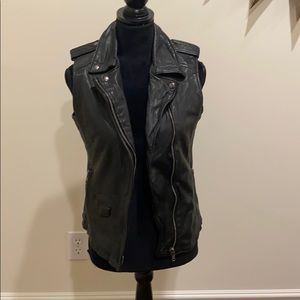 BNWT Genuine leather vest